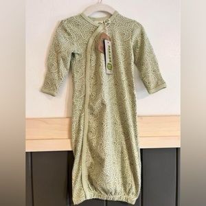 Parade organics gown NWT